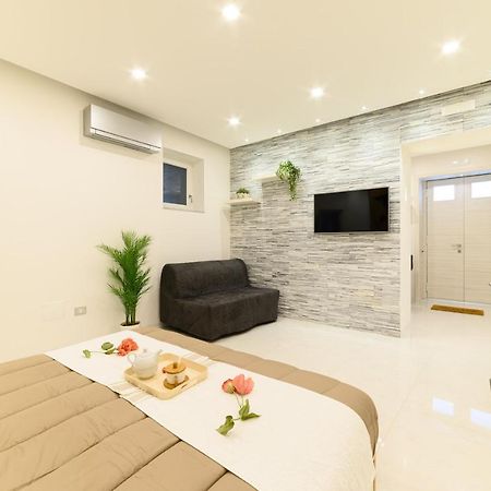 Luxury Apartment Salerno Center Buitenkant foto