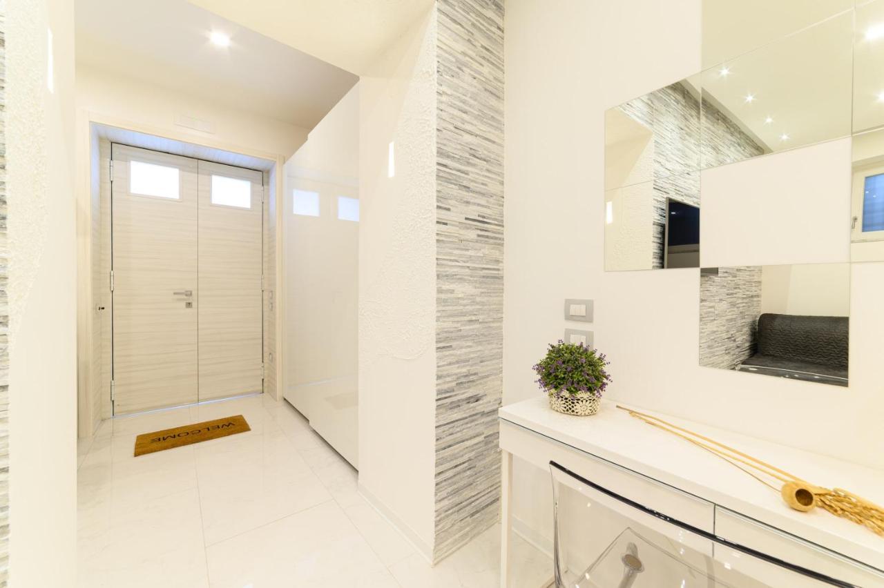 Luxury Apartment Salerno Center Buitenkant foto